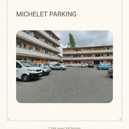 Michelet Climatise Avec Balcon Et Parking Ferme *